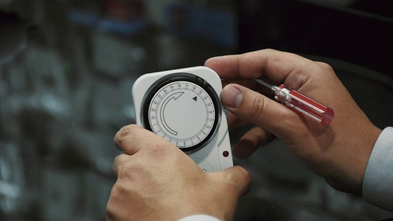 Automatizaci&oacute;n del Apagado de Luces para Ahorrar Energ&iacute;a